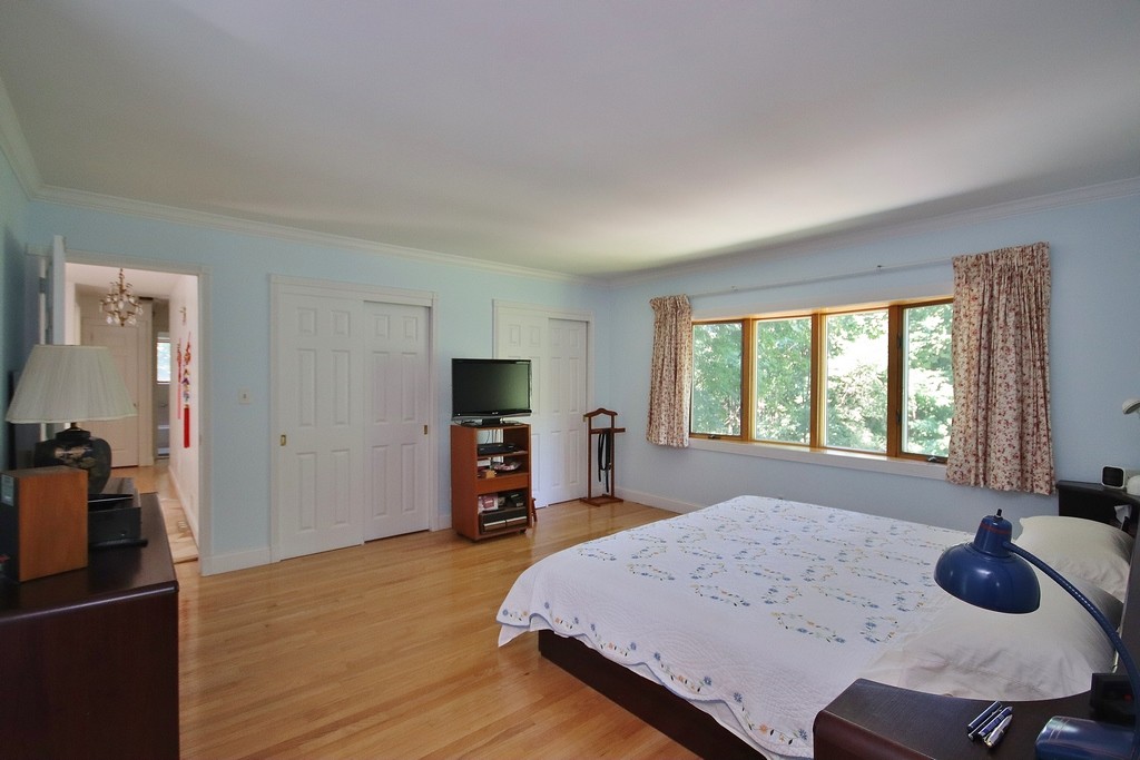 Crown molding and 2 closets in Primary Bedroom